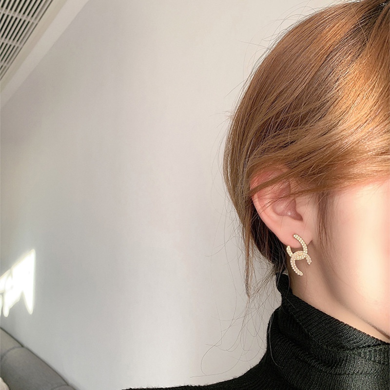 Bông Tai Chữ C Đính Ngọc Trai Lấp Lánh Thời Trang Hàn Quốc Cho Nữ