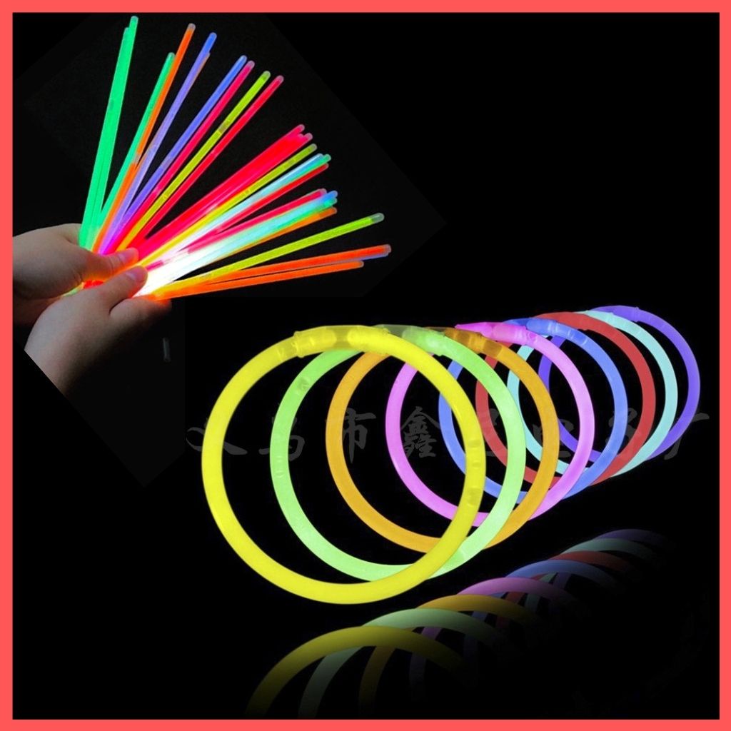 Hộp 100 que phát sáng vòng tay dạ quang phát sáng neon nhiều màu sắc chơi đêm dạ hội cho giới trẻ