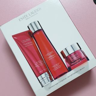 SÉT DƯỠNG CĂNG BÓNG SÁNG DA ESTEE LAUDER NUTRITIOUS