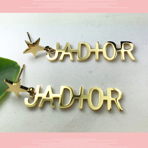 Bông Tai Nữ Sang Trọng Titan Không Đen TT 2396