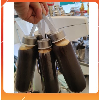 Cà phê đen pha máy đóng chai - 300 ml | BigBuy360 - bigbuy360.vn