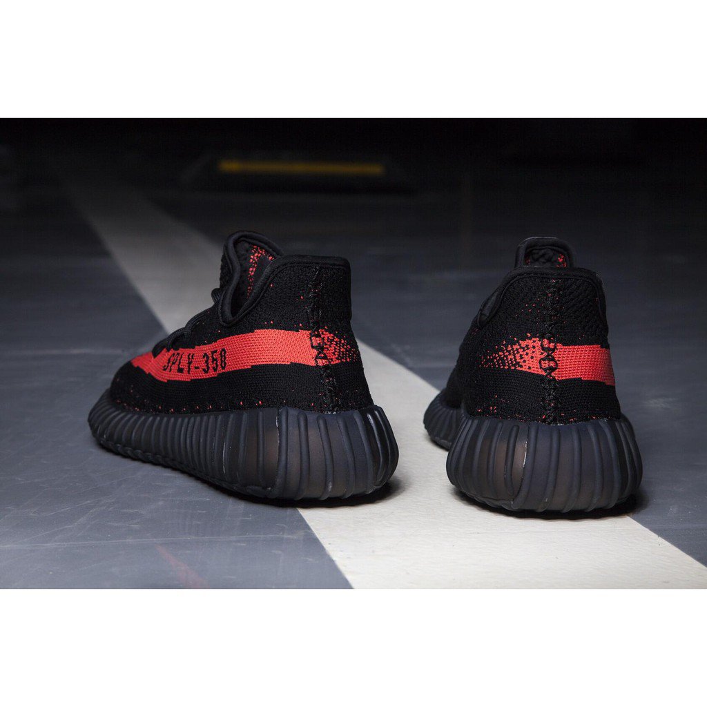 Giày Thể Thao Adidas Yeezy Boost 350 V2 Màu Đen Hồng Cá Tính