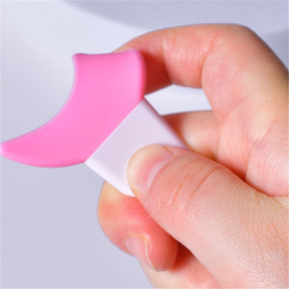 Cod Qipin Khuôn Kẻ Mắt Trang Điểm Bằng Silicon Mềm Nhỏ Gọn Dành Cho Người Lười Trang Điểm