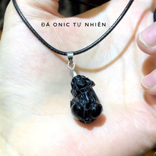 Tỳ Hưu chiêu tài hút lộc, giữ tiền cho chủ