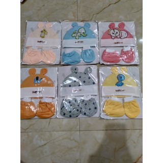 Set bộ bao tay, bao chân và mũ cho be sơ sinh