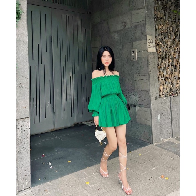 JUMSUIT TRỄ VAI BO EO