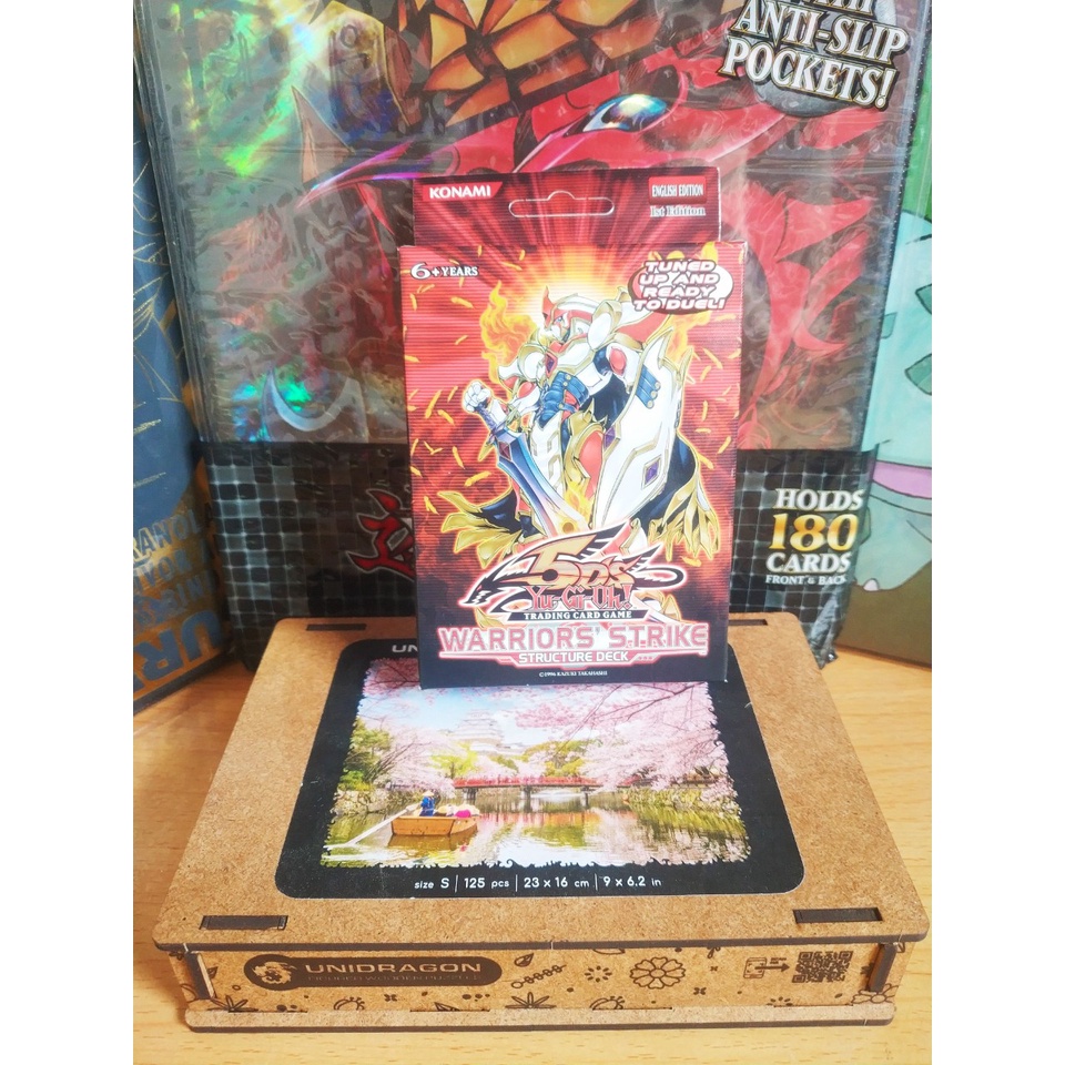 Bộ bài YUGIOH STRUCTURE DECK: WARRIOR STRIKE  - 1st edition.