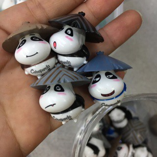 Mô hình Panda đội nón