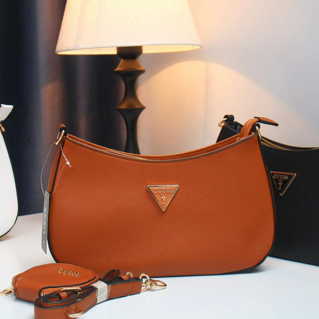 Túi kẹp nách guess size 29x16cm nâu