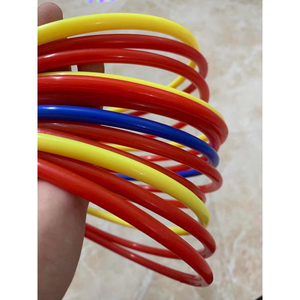 Bộ 12 vòng ném bằng nhựa đa màu sắc dành cho trẻ em 12pcs