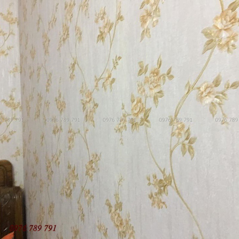 Giấy Dán Tường 3D Phòng Ngủ Hoa Hồng Leo  Phong Cách Vintage Cao Cấp Lụa Không Keo Khổ 10m x 53cm