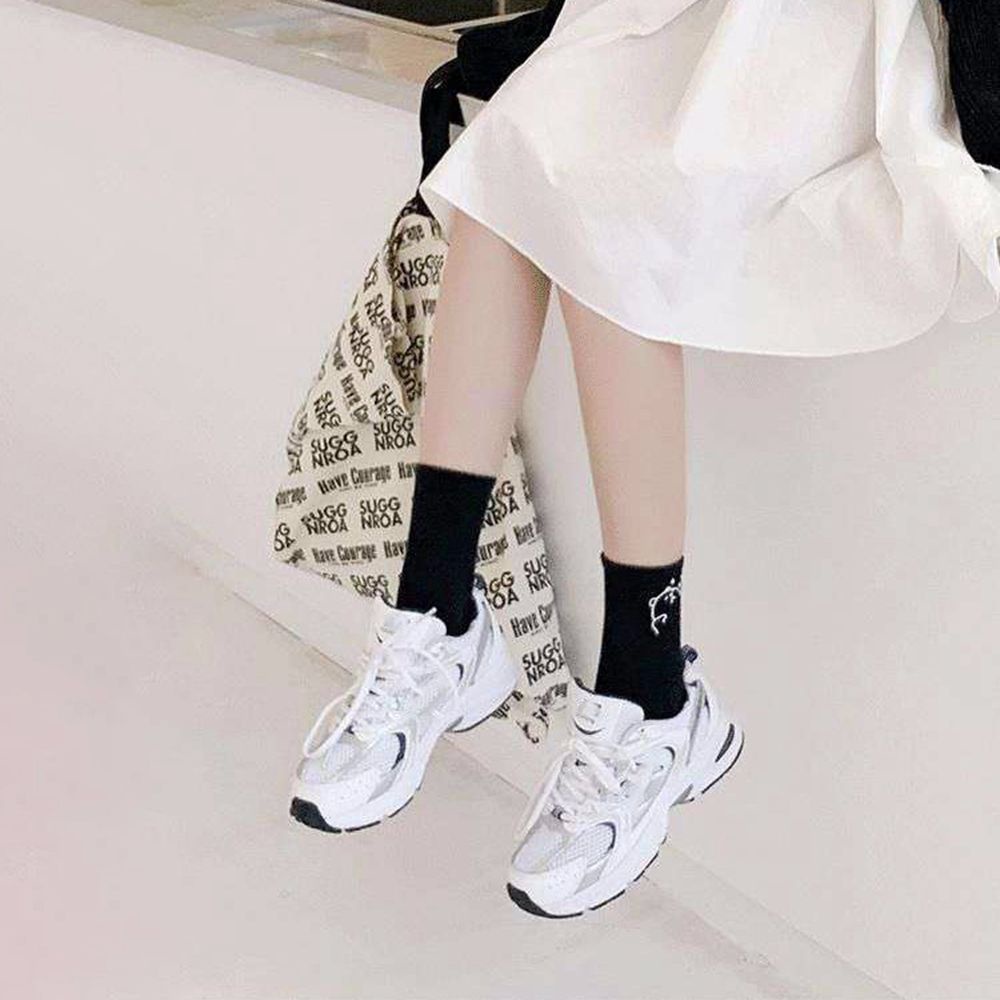Vớ cotton cổ vừa thoáng khí in hình gấu màu trắng đen phong cách cho nữ