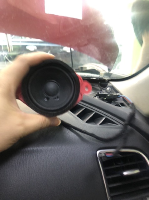 LOA TRUNG TÂM CHO MAZDA