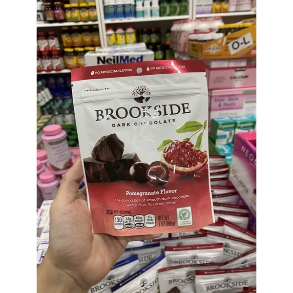 Socola Brookside nhân lựu Pomegranate 198g - socola đắng nhân lựu super ngon