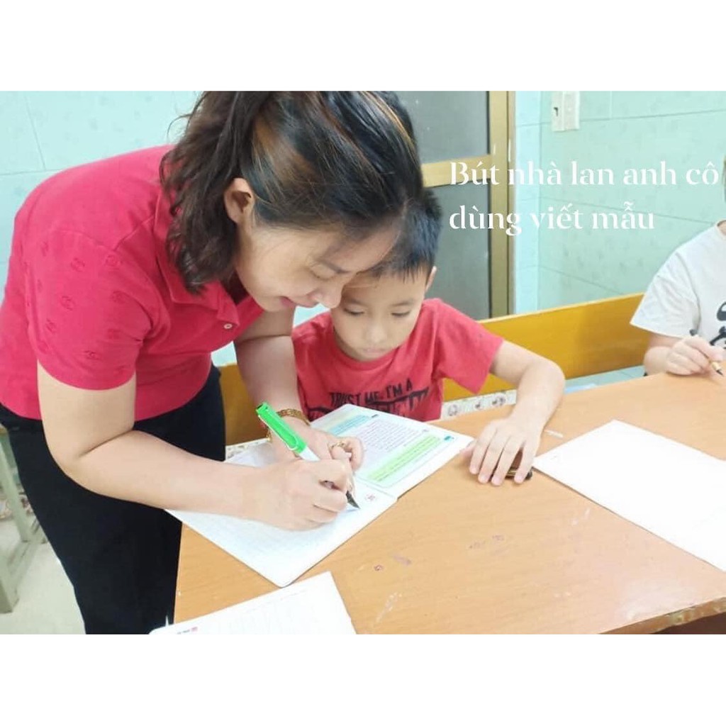 Bút mài êm 858 cho học sinh viết hàng ngày