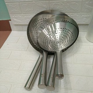Chao xương  cán inox đầu bếp ,size 24đến 30cm