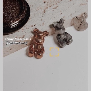 Khuôn gấu Bearbrick silocon nail