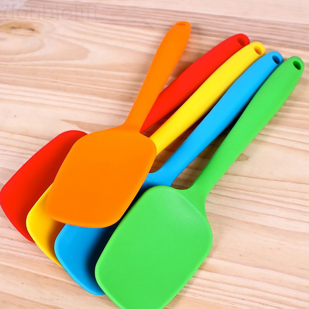 Cây Vét Bột Làm Bánh Bằng Silicon Có Tay Cầm Tiện Dụng Cho Nhà Bếp
