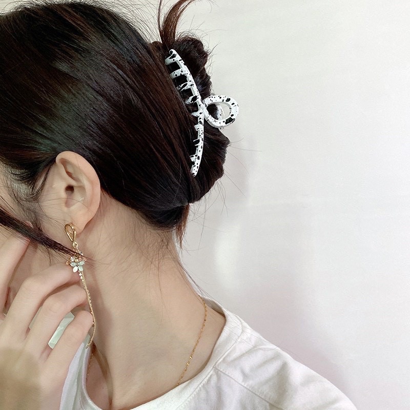 Kẹp Tóc Nhựa Cá Mập Cỡ Lớn Kiểu Dáng Thanh Lịch Phong Cách Hàn Quốc