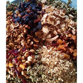 GRANOLA siêu hạt không yến mạch