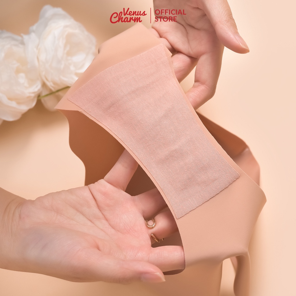 Quần lót không viền Venus Charm P0014 chất liệu su đúc thoải mái dẽ chịu