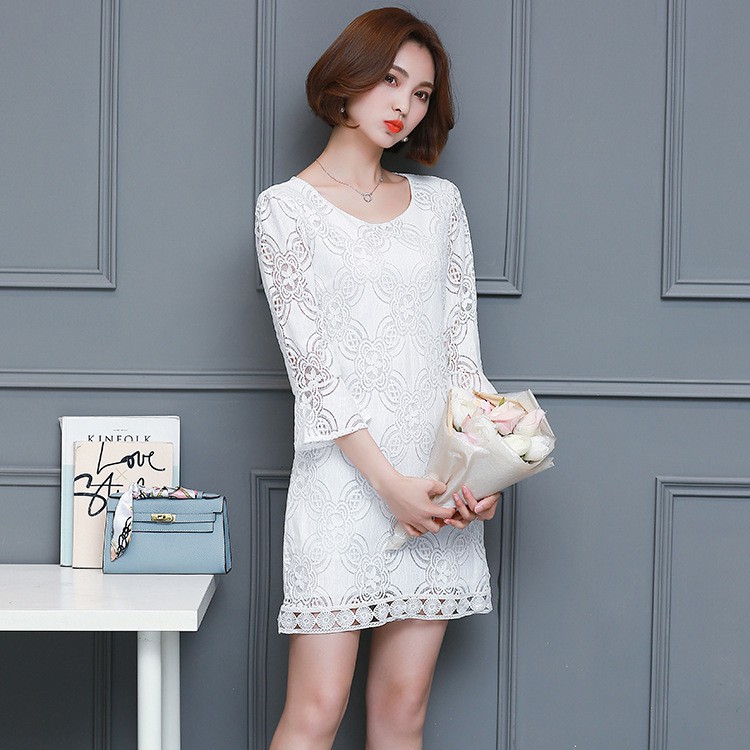 Đầm nữ tay lửng phối ren phong cách thời trang | BigBuy360 - bigbuy360.vn
