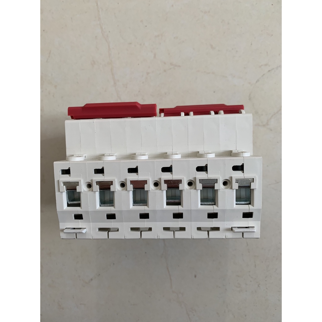 Attomat đảo chiều 3P 63A, Cầu dao đảo chiều 3P 63A SNB1-63 LW