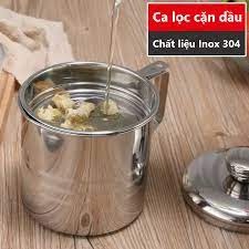 Ca Lọc Dầu Ăn Có Lưới Lọc Cặn bằng INOX 304. Bình Đựng Dầu chiên lọc cặn dung tích 1,2L