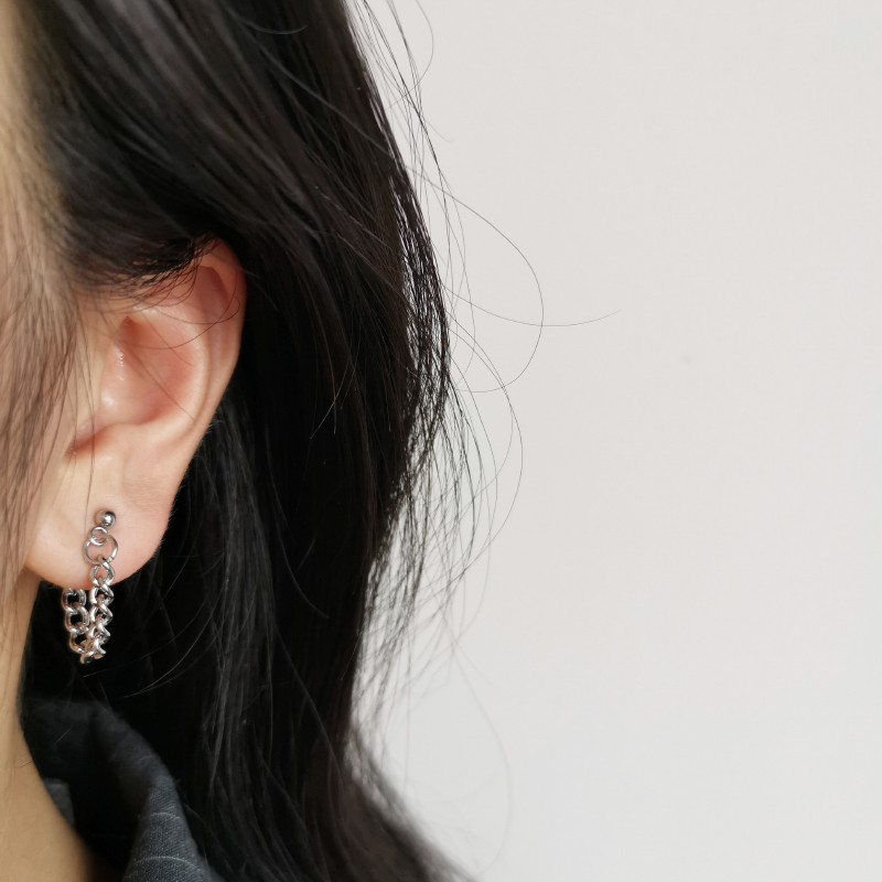 Đôi Khuyên Tai Dáng Dài Phối Dây Xích Thời Trang Cho Bạn Nữ