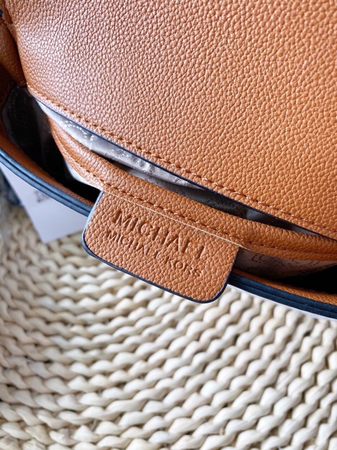 TÚI MICHAEL KORS DÁNG BẦU nhiều màu)