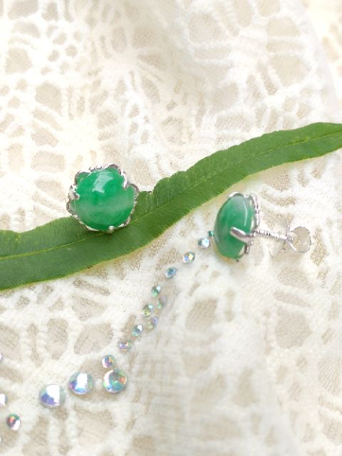 Bông tai bạc Nụ mặt ngọc xanh cho mẹ cho bà Van Jewelry V10606