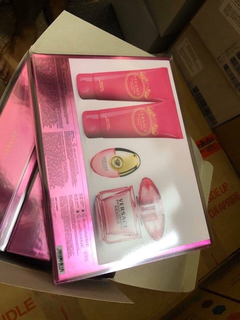 Bộ quà tặng nước hoa Versace Bright Crystal Absolu 90ml (4 món) | Thế Giới Skin Care