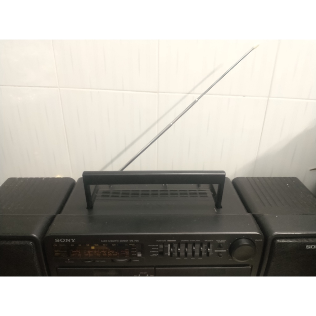 Radio cassette Sony CFS-710S có đường line đồ cũ nghe hay ok 100%