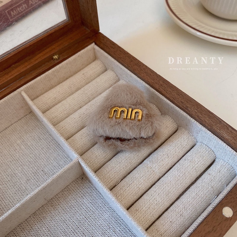 Kẹp Tóc Hình Cá Mập / Chữ min Furry Kiểu Hình Học Dễ Thương Thời Trang Thu Đông Hàn Quốc