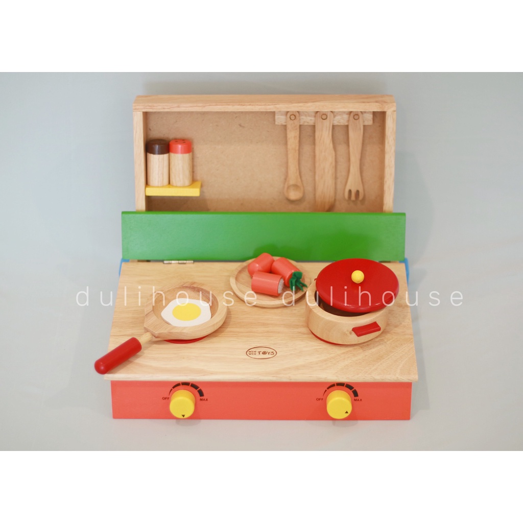 Đồ chơi gỗ bộ nấu ăn, giúp bé phát triển sự khéo léo, kỹ năng vận động, cách diễn đạt, phát huy trí tưởng tượng