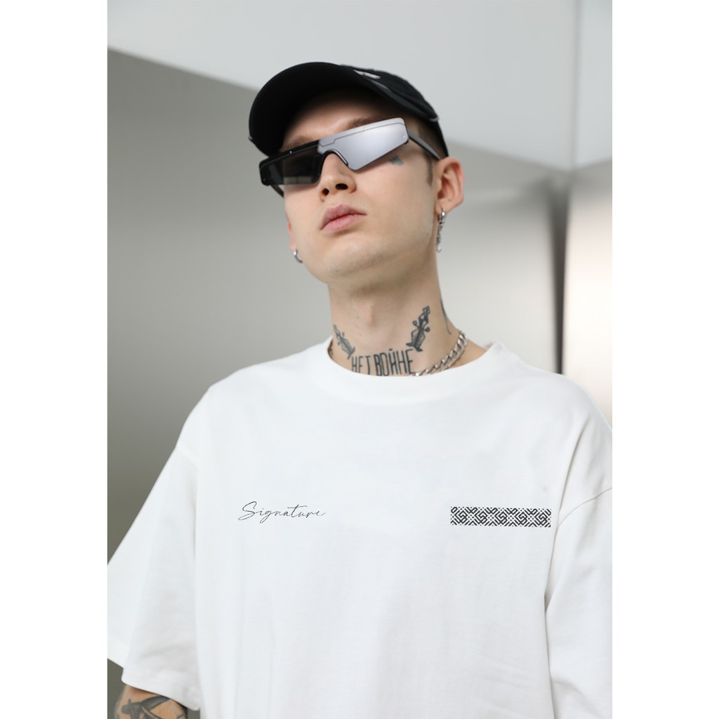 Áo thun GLAMOUR phản quang - Signature Tee - Trắng/Đen | BigBuy360 - bigbuy360.vn