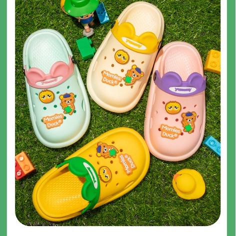 Dép sục Yummy cho bé trai bé gái, sục cross tai gấu kèm charm mềm nhẹ chống trơn Tulastore