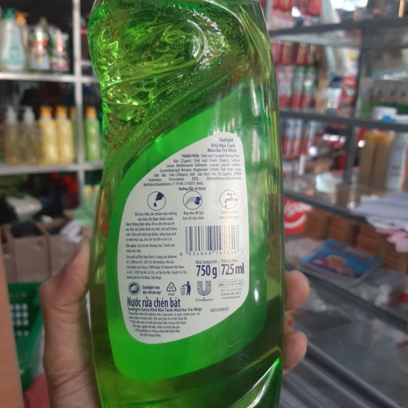 Nước rửa chén Sunlight Extra trà xanh matcha Nhật Bản chai 750g