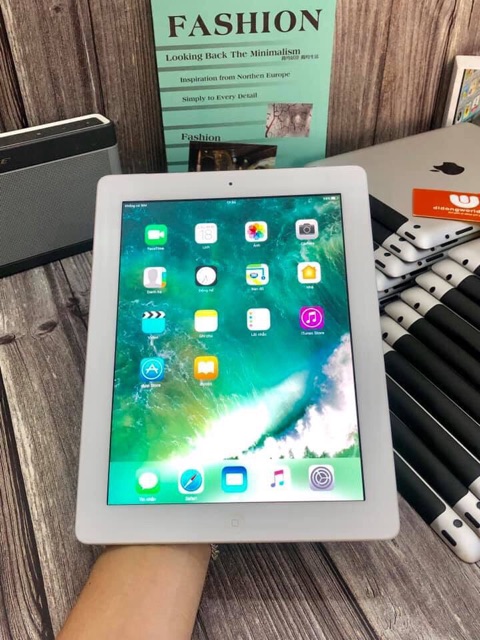 IPAD 4 Rentina pin trâu, máy mượt, giá tận gốc | WebRaoVat - webraovat.net.vn