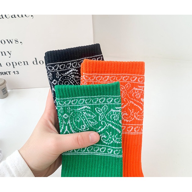 Vớ Tất Travis Scott Special đủ màu UNISEX phong cách thể thao, năng động.