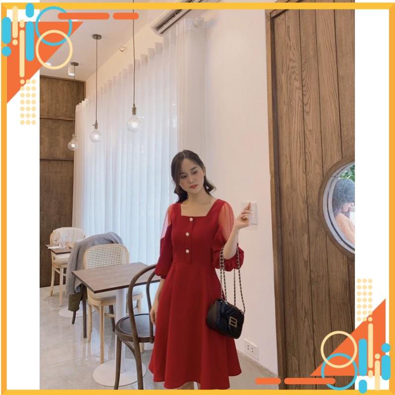 VÁY ĐỎ PHỐI TAY LƯỚI CỔ VUÔNG