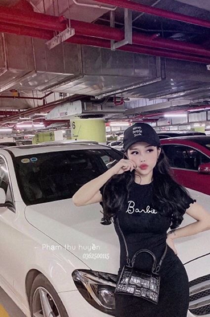 Váy đầm body nữ tay ngắn thêu chữ Barbie