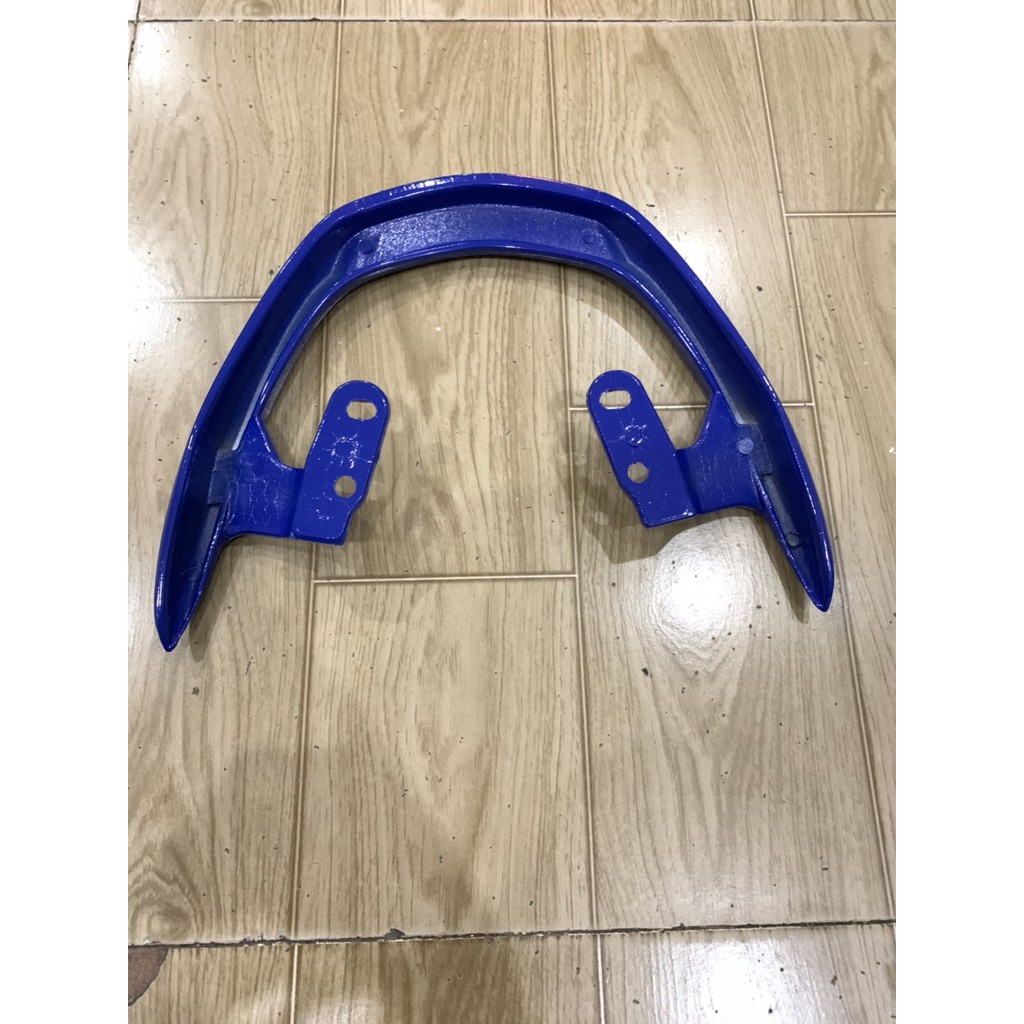Cảng kiểu mio gắn xe sirius màu xanh