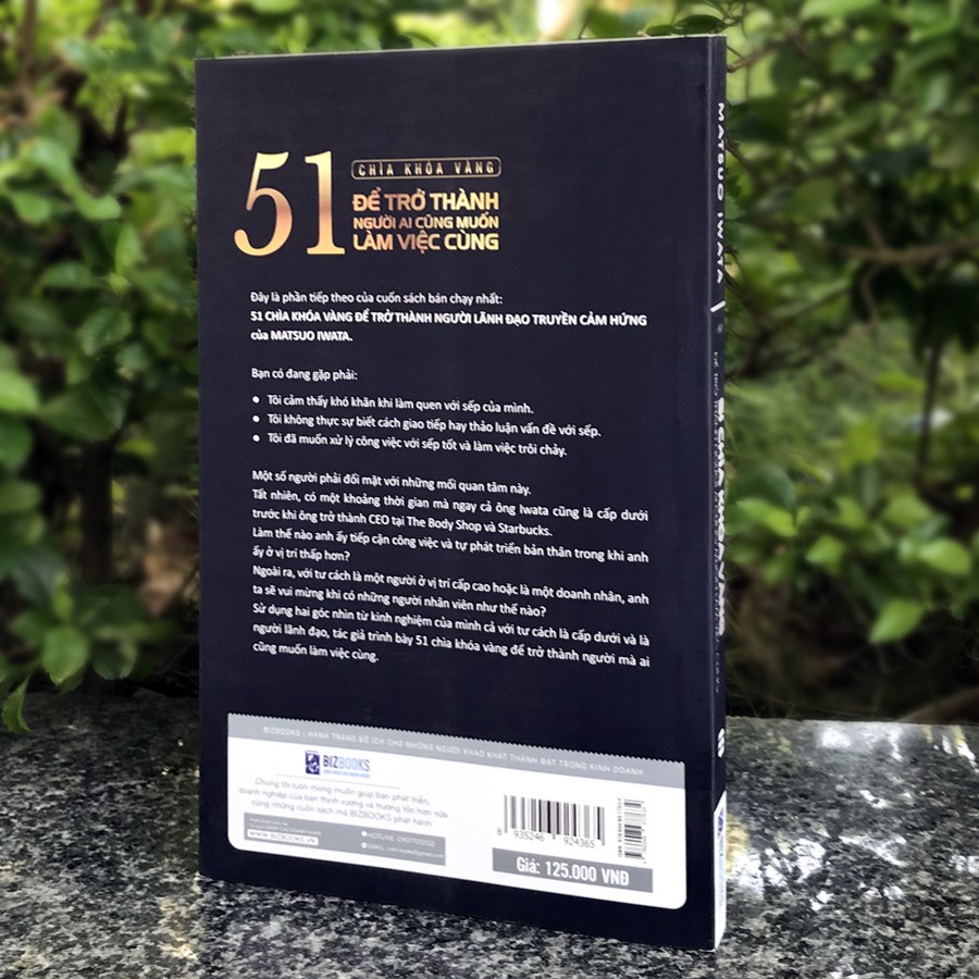 Sách - Bộ 2 cuốn lẻ trọn: 51 Chìa Khóa Vàng Để Trở Thành Nhà Lãnh Đạo Truyền Cảm Hứng + Người Ai Cũng Muốn Làm Việc Cùng