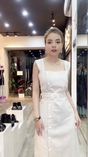 Váy nẹp lệch be nhạt cchat
