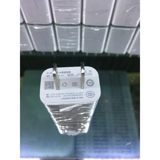 CỦ SẠC XIAOMI 2A CHÍNH HÃNG