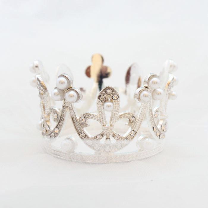 Trang trí vương miện nhỏ bạc