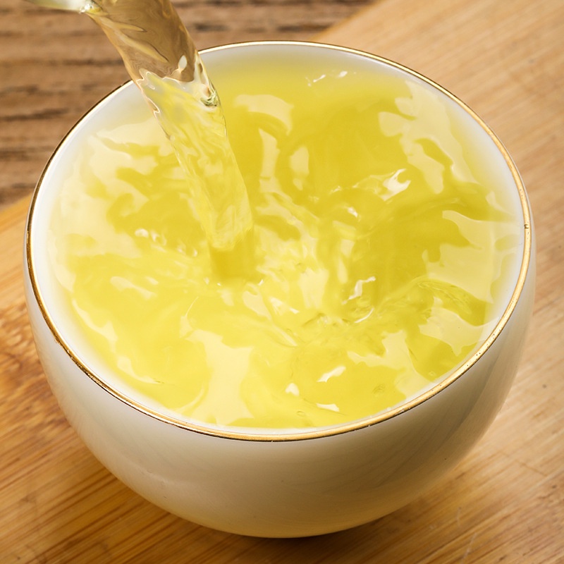 Trà Thiết Quan Âm An Khê Hảo Hạng Đóng Hộp Thiếc Sang Trọng (250 gram)