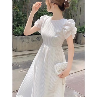 Đầm midi kẻ xốp cổ tròn tay nhún khoét lưng
