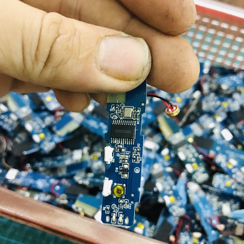 Mạch Tai Nghe Bluetooth 1 Bên Hàng Tháo MáyTính Năng Khác Dùng Tốt Giá Rẻ